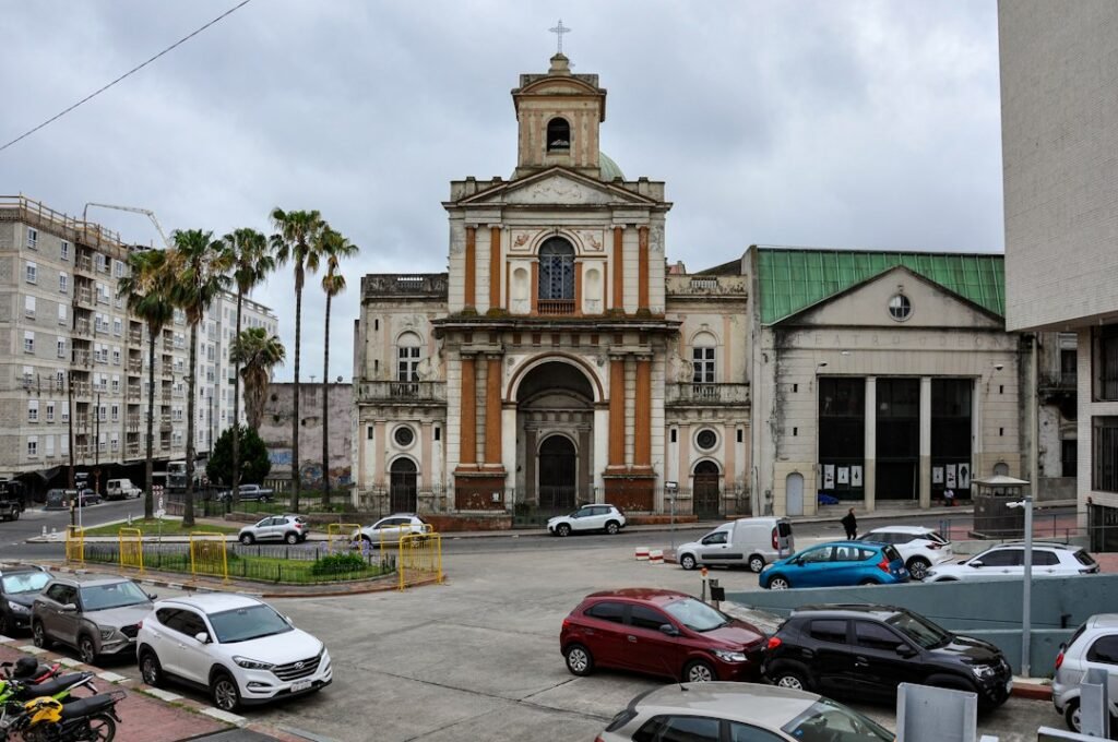 Iglesia en Montevideo, Uruguay, durante la visita ad limina de los obispos uruguayos