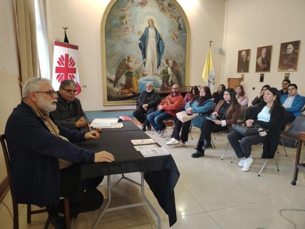 Chile: Iglesia fortalece el acompañamiento a familias migrantes mediante jornadas de formación pastoral