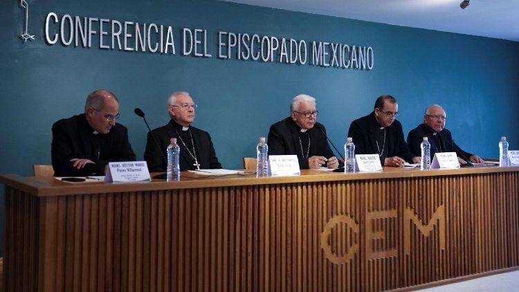 Obispos mexicanos reflexionan sobre la responsabilidad de comunicar