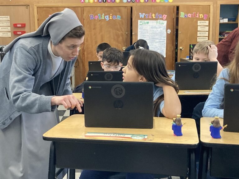 Mundo: La pastoral educativa reflexiona sobre los desafíos de la inteligencia artificial
